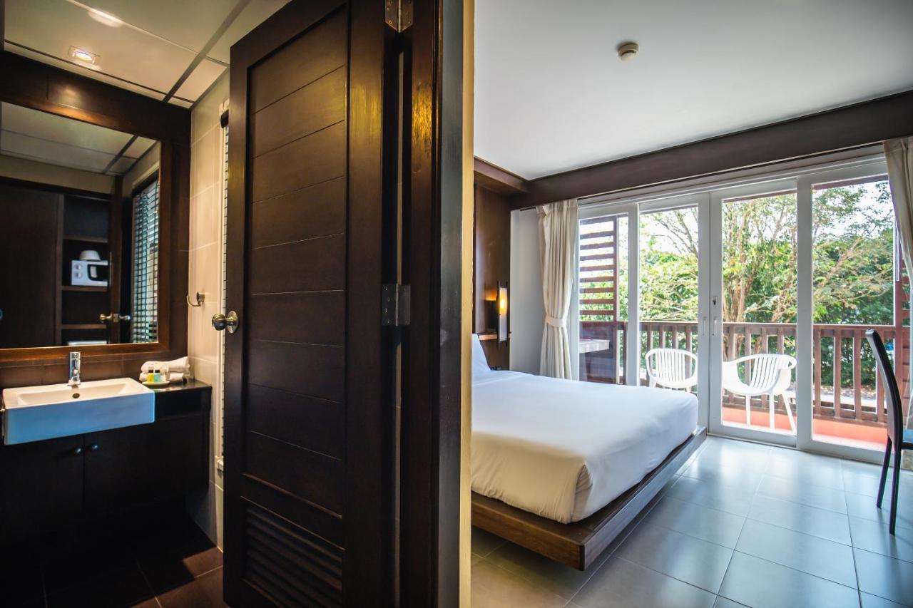 Ratana Hotel Chalong Rawai Dış mekan fotoğraf